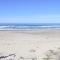Blue Beach Cottage - Meredith Lodging