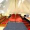 Glamping in the Redwoods with a hot tub!
