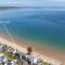 Pleasant View - Direct Beach Access, Sea Views and Parking