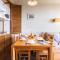 Apartment Hauts De Chaviere A13 by Interhome - 葱仁谷