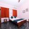 Morjim Sunset Guesthouse- Apartments with Kitchen & AC Rooms