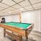 Updated Home with Pool Table about 4 Mi to Hershey! - بالميرا Updated Home with Pool Table about 4 Mi to Hershey! - بالميرا