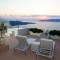 Sunset View Villa Santorini - with Outdoor Jacuzzi