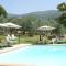 Splendid villa with swimming pool in Tuscany