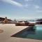 The Sall Suites Complex A - Iconic Sea Views, by ZanteWize