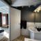 Charming Cottage in Chateau les Roches gardens