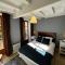 Charming Cottage in Chateau les Roches gardens