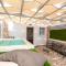 Kasteli Suites