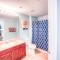 Laketown Wharf 736 By Aneliya