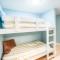 Laketown Wharf 736 By Aneliya