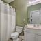 Spacious Lakefront Condo with Views in Camdenton! - Camdenton