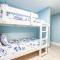 Laketown Wharf 1135 By Aneliya