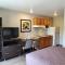 WoodSpring Suites Kansas City Mission