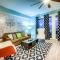 Laketown Wharf 735 By Aneliya