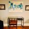 Pershing Place: Historic home with heated spa/pool by Zoo, Pearl, Golf, Witte - San Antonio