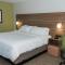 Holiday Inn Express Hotel & Suites Madison, an IHG Hotel - Madison