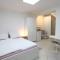 City Studio Room with Bathroom DATE