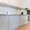 White Hill Apartment