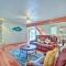 Casa Especial Family Retreat with Pool Table! - Alameda