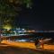 Quarto 100m da praia Pereque