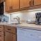 Ski House 251 - Meredith Lodging