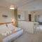 Avra Apartments