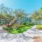 Stunning Views!!-Oceanfront Villa-Heated Pool-Private Balcony-Tiki Bar-Walk to Coligny Plaza - Hilton Head Island