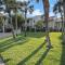 Sonrisa Unit-3/ Lovely Condo , 2 Bedrooms-2Baths - Clearwater Beach