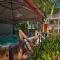 YOUR HAWAIIAN TROPICAL GARDEN VIEW STUDIO - KONA ISLANDER INN CONDOS condo