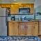 YOUR HAWAIIAN TROPICAL GARDEN VIEW STUDIO - KONA ISLANDER INN CONDOS condo