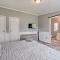 Chic Seneca Falls Home on Cayuga Wine Trail!