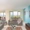 5 The Vista, Newquay - Short Walk to Beach - Free Parking and Wi-Fi - Stunning Views