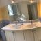 CALME VILLA DANS GOLF - PISCINE PRIVEE SECURISEE