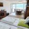ANNA Seeblick Appartement, Haus Hänsel&Gretel am Ossiachersee mit direktem Seezugang, Hallenbad