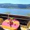 ANNA Seeblick Appartement, Haus Hänsel&Gretel am Ossiachersee mit direktem Seezugang, Hallenbad