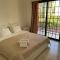 Villa Ocean Stones 1Km From Main Coral Bay Beach