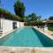 Mas Beau Soleil & Spa Cottages de Charme avec Jacuzzi&Jardin Privés - Saint-Rémy-de-Provence