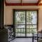 Freycinet Cottage 1 – Bluestone