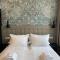 New Sobieski Apartments by OneApartments