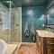 European Style Straw Bale Retreat - 阿什兰