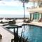Ocean Front- Marina View- Tiara Sands Resort, Sleeps 4 - 马萨特兰