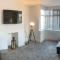Bessie House 3BED SD with Parking Racecourse Goffs Eco Power Stadium A1 M18 M1 M62