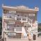 Iris Deluxe Suites 1