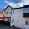 Large Ground floor apartment in the heart of Church Stretton with free parking