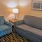 Quality Suites Lake Wright - Norfolk Airport