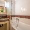 Studio Le Village - E1 121 by Interhome