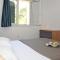 Holiday Home T3 Cabine by Interhome