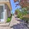 Modern Las Vegas Home with Patio 10 Mi to The Strip - لاس فيغاس
