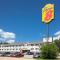 Super 8 by Wyndham Manhattan KS - Manhattan