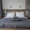 Veltlin Bed & Wine